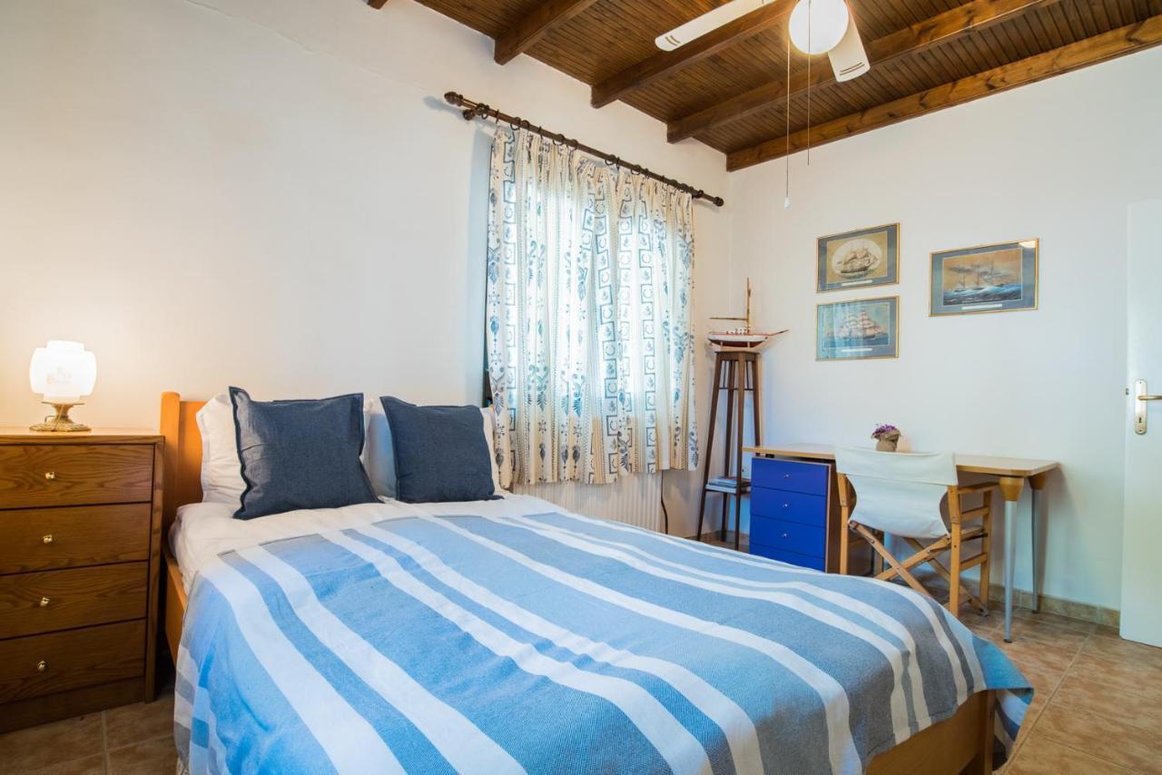 Villa Pefka Никити Екстериор снимка